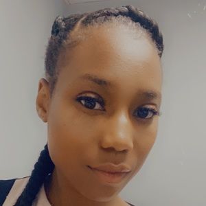 Meet your Posher, Mya